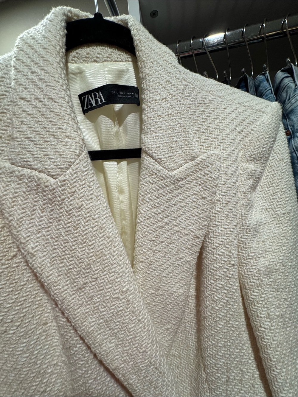 Zara Cream Double-Breasted Textured Blazer with Gold Buttons - Picture 4 of 6